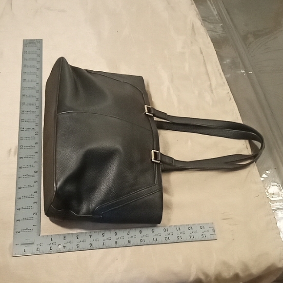 Black Leather Moschino Studded shoulder Handbag - Picture 2 of 8